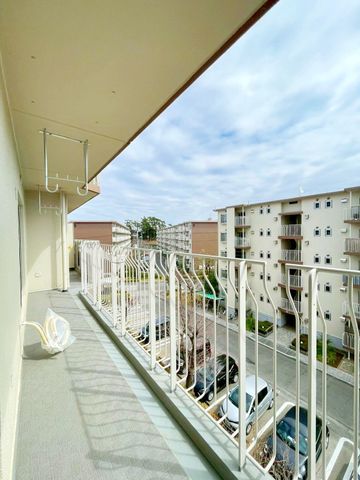 ��t���D���s���D2���ڂ̒��Ã}���V�����̃L�b�`��