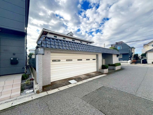 ��t�����ˎs�O���4���ڂ̐V�z��ˌ��Ă̌��n�O�ώʐ^