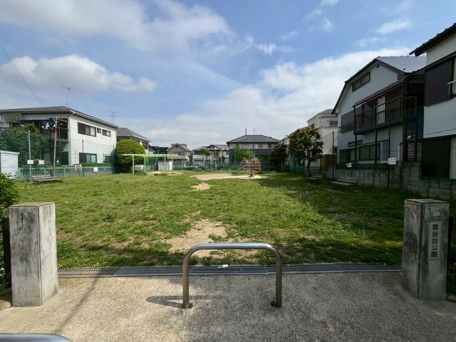 ��t���s��s�]�J1���ڂ̓y�n�̎��ӊ�