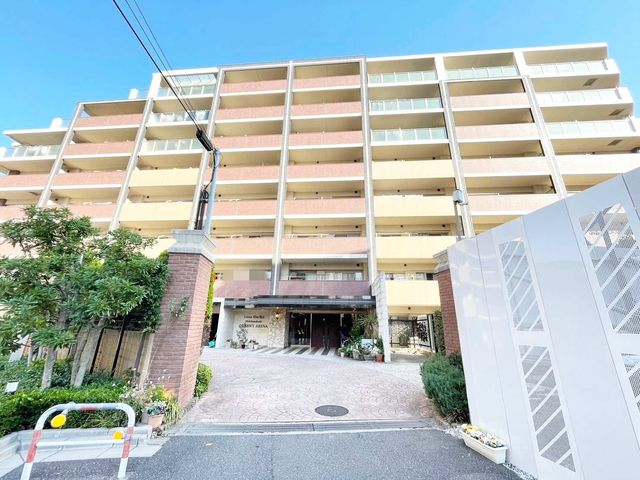 ��t���D���s�����R2���ڂ̒��Ã}���V�����̌��n�O�ώʐ^