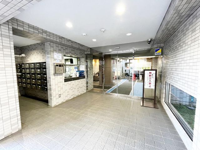 ��t���s��s����3���ڂ̒��Ã}���V�����̃G���g�����X