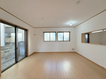 ��t���D���s�匊��2���ڂ̒��È�ˌ��Ẵ��r���O