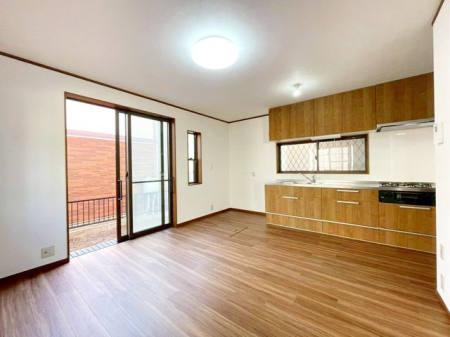 ��t���s��s�{�k��2���ڂ̒��È�ˌ��Ẵ��r���O