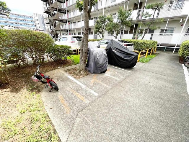 ��t���D���s�{���� �̒��Ã}���V�����̒��ԏ�