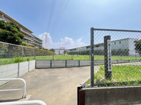 ��t���D���s�C�_����1���ڂ̒��È�ˌ��Ă̎��ӊ�