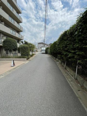 ��t���s��s�k����4���ڂ̒��Ã}���V�����̌��n�O�ώʐ^