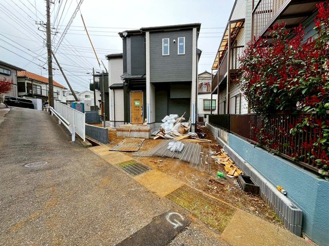 ��t���s��s������5���ڂ̐V�z��ˌ��Ă̌��n�O�ώʐ^