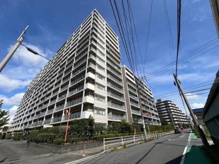 ��t���s��s�S��3���ڂ̒��Ã}���V�����̌��n�O�ώʐ^