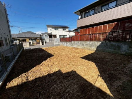 ��t���s��s�k����3���ڂ̐V�z��ˌ��Ă̌��n�O�ώʐ^