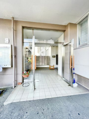 ��t���D���s�{���R4���ڂ̒��Ã}���V�����̃G���g�����X