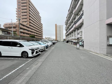 ��t���D���s�{���R4���ڂ̒��Ã}���V�����̒��ԏ�