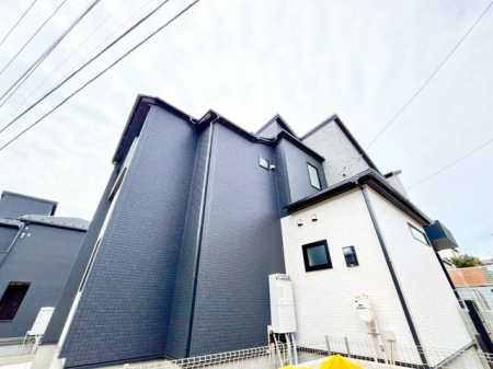 ��t���D���s�ێR5���ڂ̐V�z��ˌ��Ă̌��n�O�ώʐ^