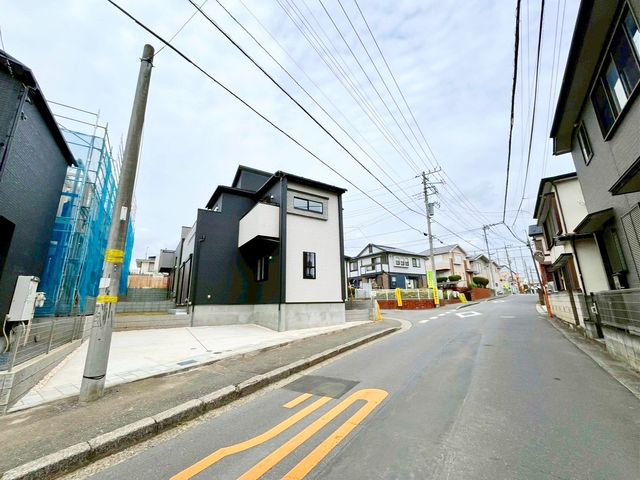 ��t���D���s�ێR5���ڂ̐V�z��ˌ��Ă̌��n�O�ώʐ^