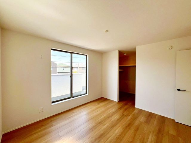 ��t���s��s������5���ڂ̐V�z��ˌ��Ă̎��ӊ�