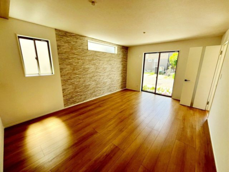 ��t���s��s������5���ڂ̐V�z��ˌ��Ă̎��ӊ�