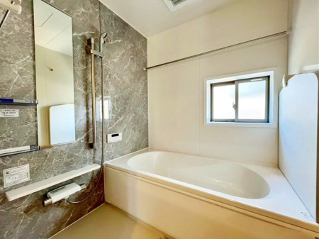 ��t���s��s������5���ڂ̐V�z��ˌ��Ă̎��ӊ�