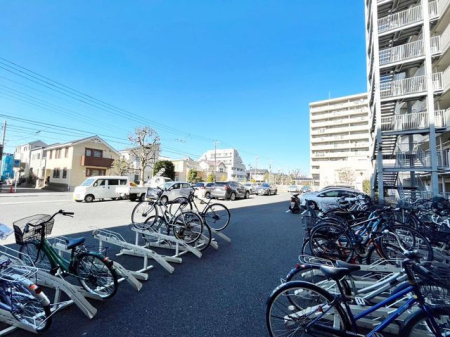 ��t���s��s�S��2���ڂ̒��Ã}���V�����̒��ԏ�