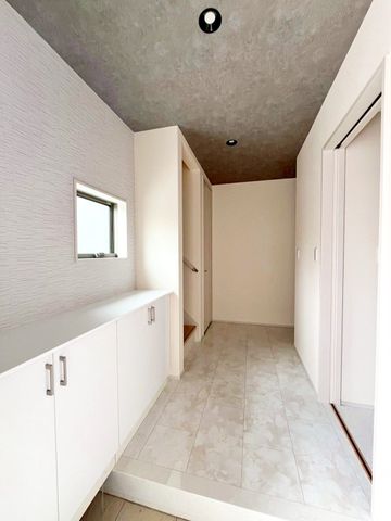 ��t���s��s�^��5���ڂ̐V�z��ˌ��Ă̌���