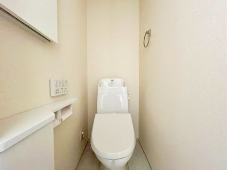 ��t���s��s�^��5���ڂ̐V�z��ˌ��Ẵg�C��