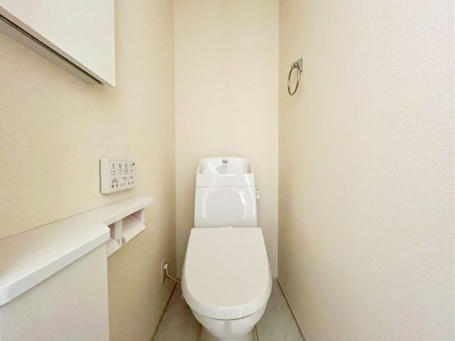 ��t���s��s�^��5���ڂ̐V�z��ˌ��Ẵg�C��