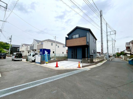 ��t���s��s�^��5���ڂ̐V�z��ˌ��Ă̌��n�O�ώʐ^