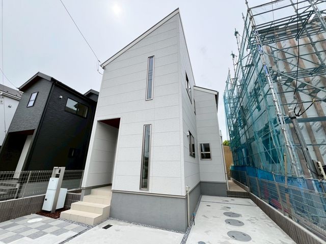 ��t���s��s�^��5���ڂ̐V�z��ˌ��Ă̌��n�O�ώʐ^