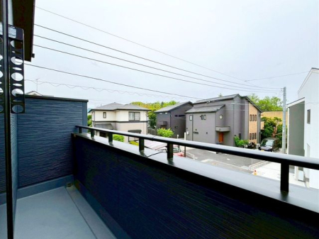 ��t���s��s�^��5���ڂ̐V�z��ˌ��Ẵo���R�j�[