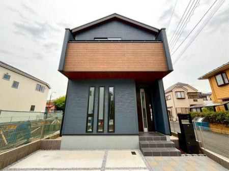 ��t���s��s�^��5���ڂ̐V�z��ˌ��Ă̌��n�O�ώʐ^