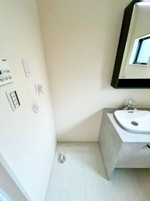 ��t���s��s�^��5���ڂ̐V�z��ˌ��Ă̂��̑�