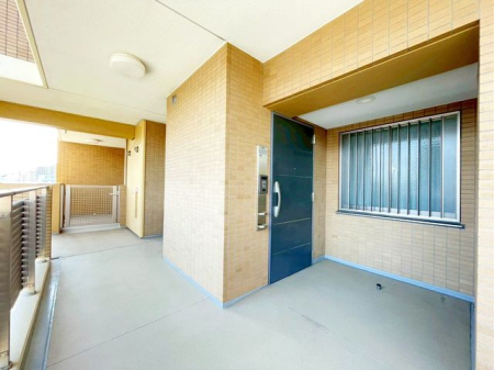 ��t���D���s�C�_����1���ڂ̒��Ã}���V�����̌���