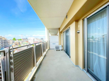 ��t���D���s�C�_����1���ڂ̒��Ã}���V�����̃o���R�j�[