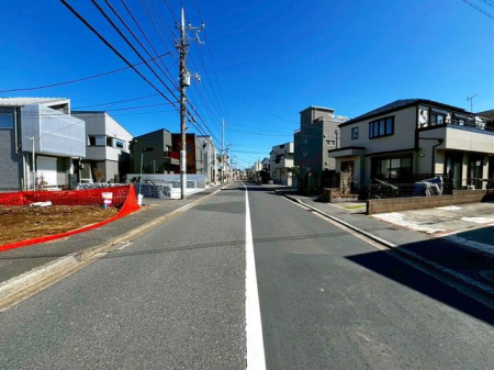 ��t���s��s������1���ڂ̐V�z��ˌ��Ă̌��n�O�ώʐ^