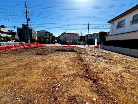 ��t���s��s������1���ڂ̐V�z��ˌ��Ă̌��n�O�ώʐ^