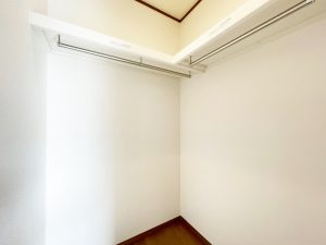 飯田産業