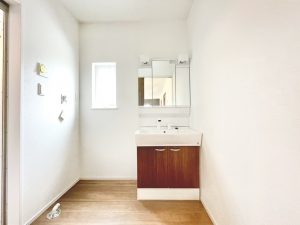 ファースト住建