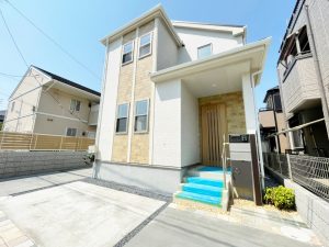 東栄住宅
